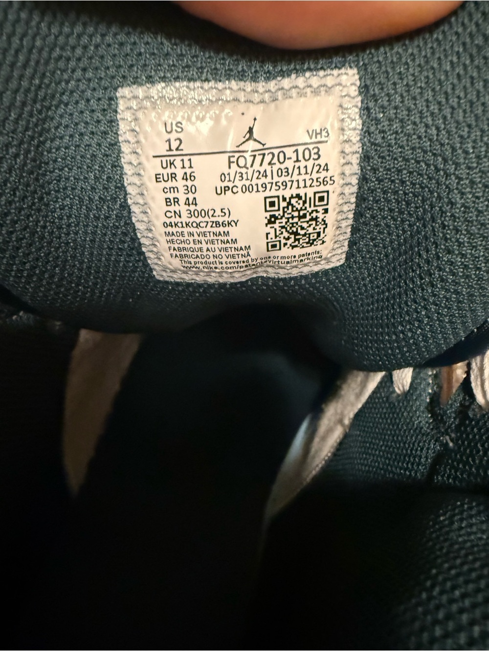 Jordan 1 Mid - Picture 5 of 6